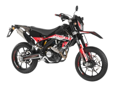 moto rieju à Castelnaudary dans l'Aude 11